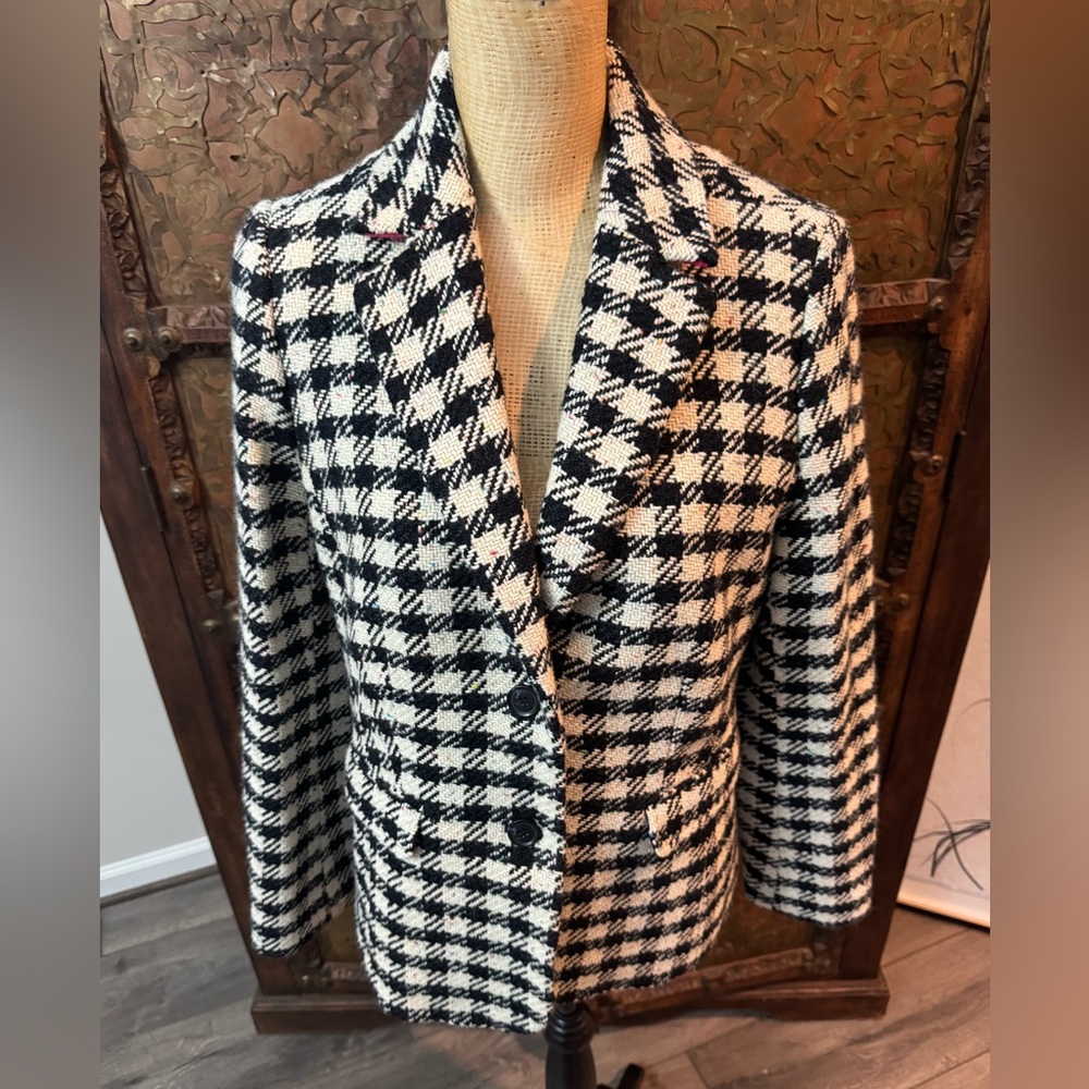 Talbots Navy‎ and White Houndstooth Blazer 10